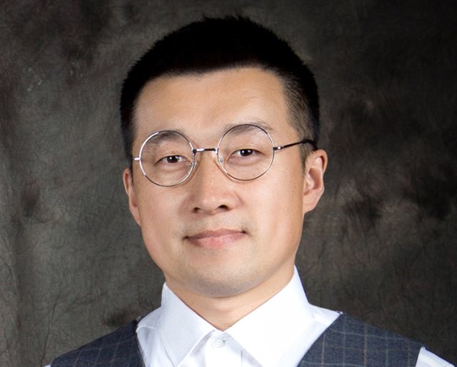 知名品牌设计师于明龙：品牌设计不仅是一份职业，更是值得用一辈子去投入的兴趣