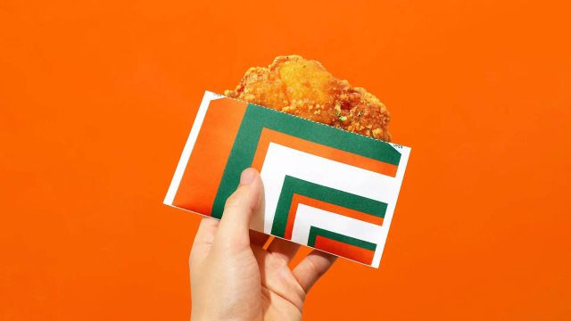 韩国7-Eleven品牌视觉焕新，数字7模块化图形系统斩获国际设计金奖